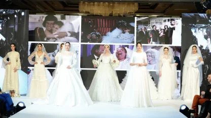 İstanbul’da gelinlik defilesi moda severleri büyüledi