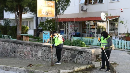 İzmir Çiğli’de temizlik seferberliği