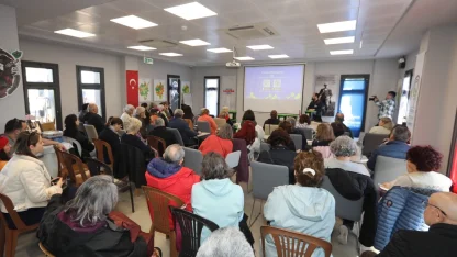 İzmir Efes Selçuk’ta kompost eğitimi yoğun ilgi gördü