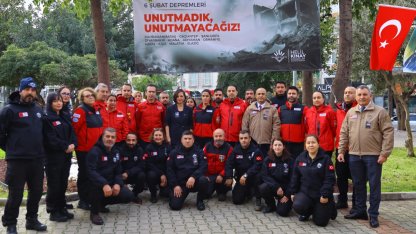 İzmir Karabağlar’da Mahalle Afet Gönüllüleri sertifikaları törenle verildi