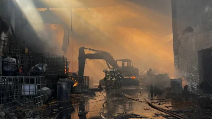 İzmir Torbalı’daki fabrika yangını kontrol altında