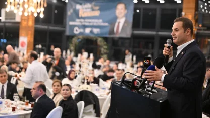 İzmir’de Balıkesirliler iftar sofrasında buluştu