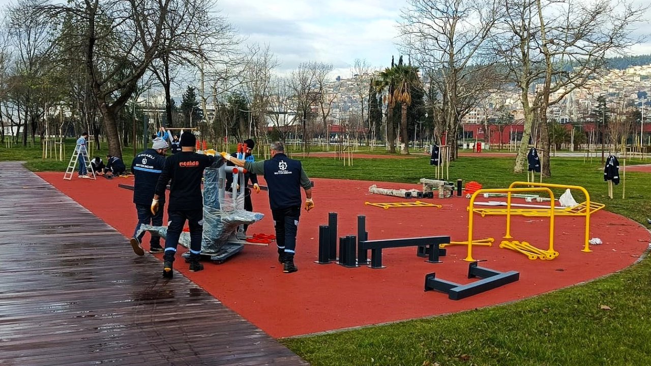 İzmit Millet Bahçesi'ne yeni spor aletleri
