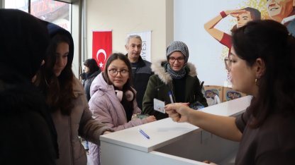 İzmit'te Çınar Akademi sınavına yoğun ilgi