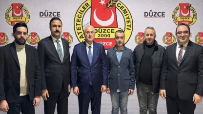 Kamu Başdenetçisi Akarca, Düzce'de gazetecileri ziyaret etti