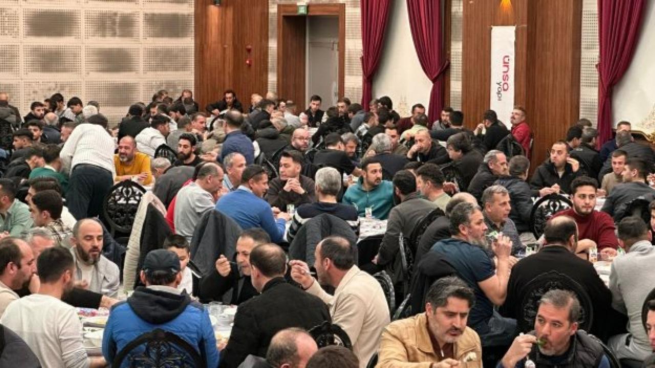 KARBİAD üyeleri iftarda bir araya geldi