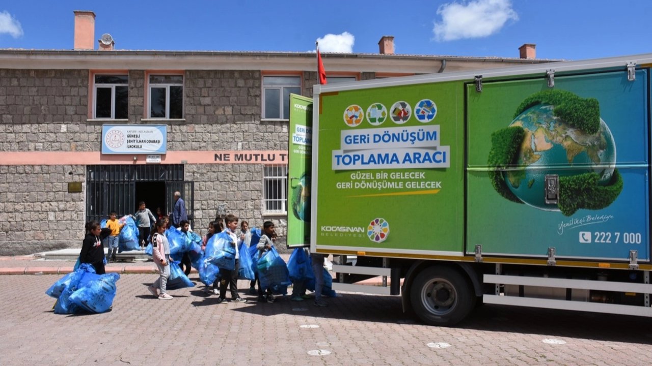 Kayseri Kocasinan okullarda çevre bilincini aşılıyor