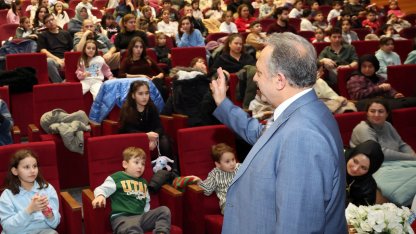 Kayseri Talas'ta karne sevinci tiyatroyla taçlandı