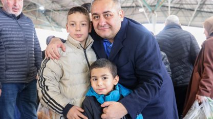 Keçiören Ufuktepe Semt Pazarı'nda Başkan Özarslan ilgisi