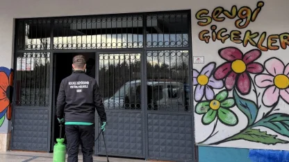 Kocaeli'de 689 okula sağlık için ilaçlama