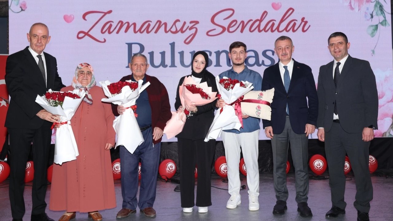 Kocaeli’de 'Zamansız Sevdalar Buluşması'