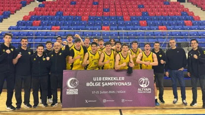 Konya Büyükşehir'in basketbol altyapısındaki gençler gururlandırıyor