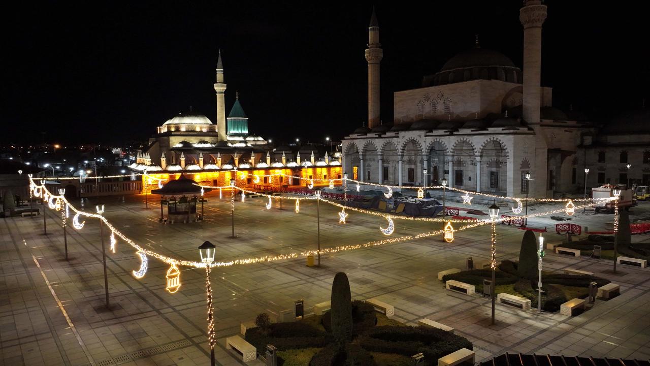Konya, Ramazan-ı Şerif'i ışıl ışıl karşılıyor