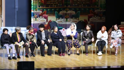 Konya Selçuklu'da gençlerden 'paldır güldür' şov