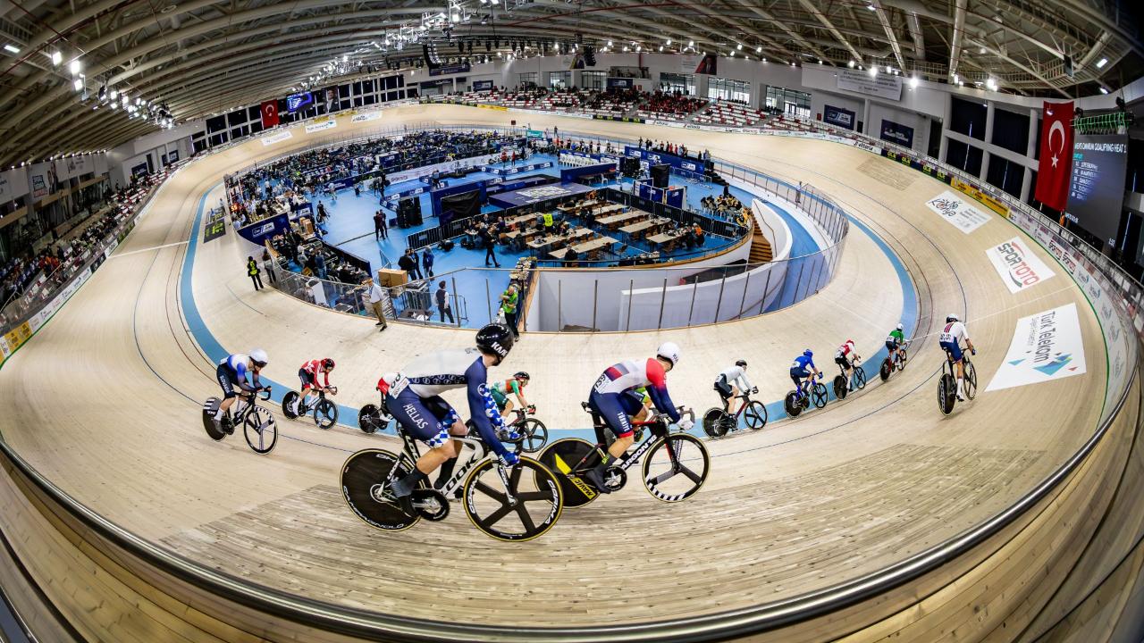 Konya Velodromu’nda Kırılan Rekor Sayısı artıyor