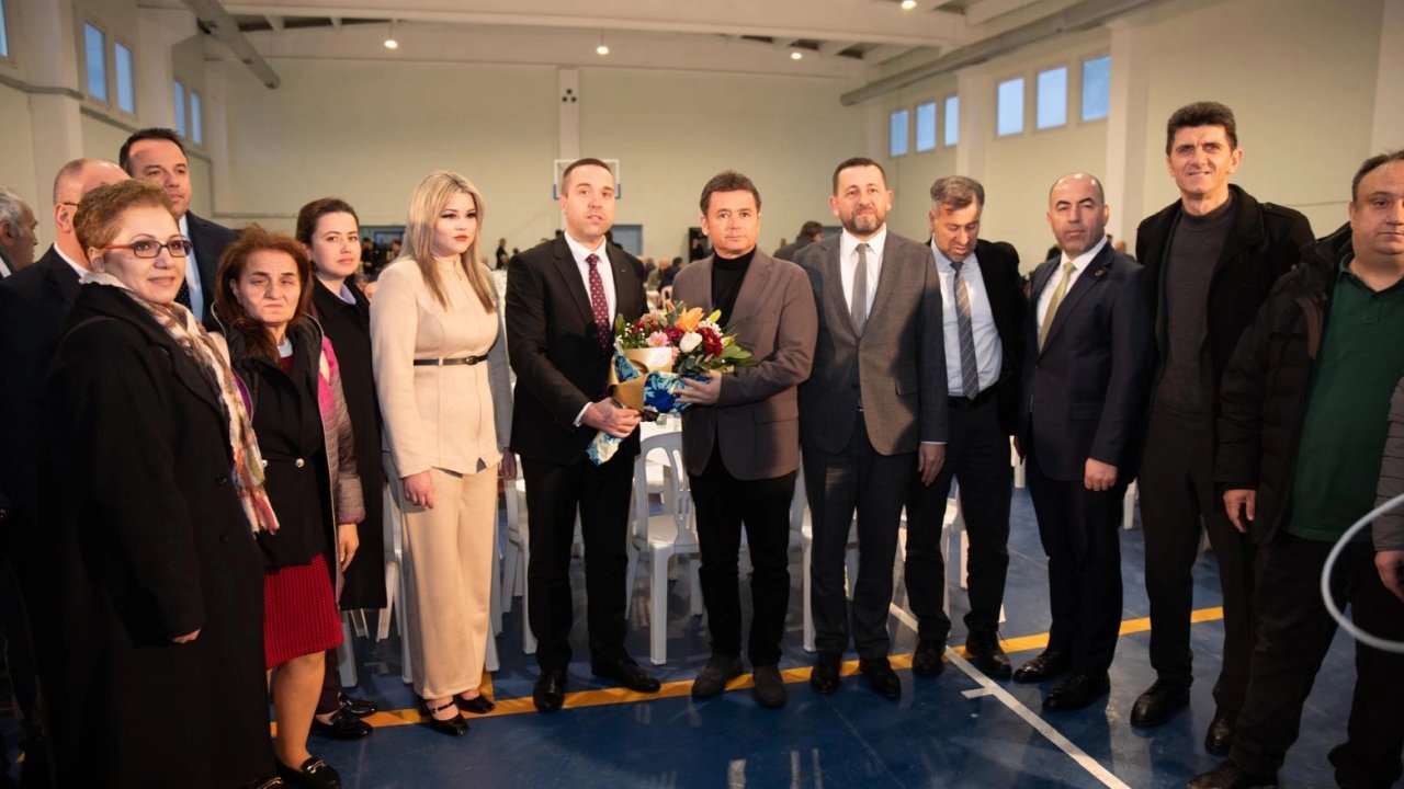 Kozlukebir Domruköy’de yüzlerce kişi iftarda buluştu