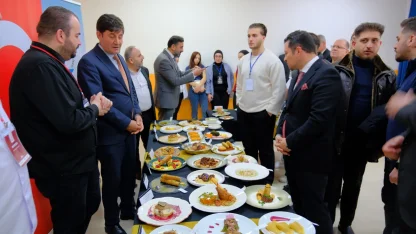 Mardin'de gastronomi heyecanı... Anne reçeteleri Mardin'de yarıştı