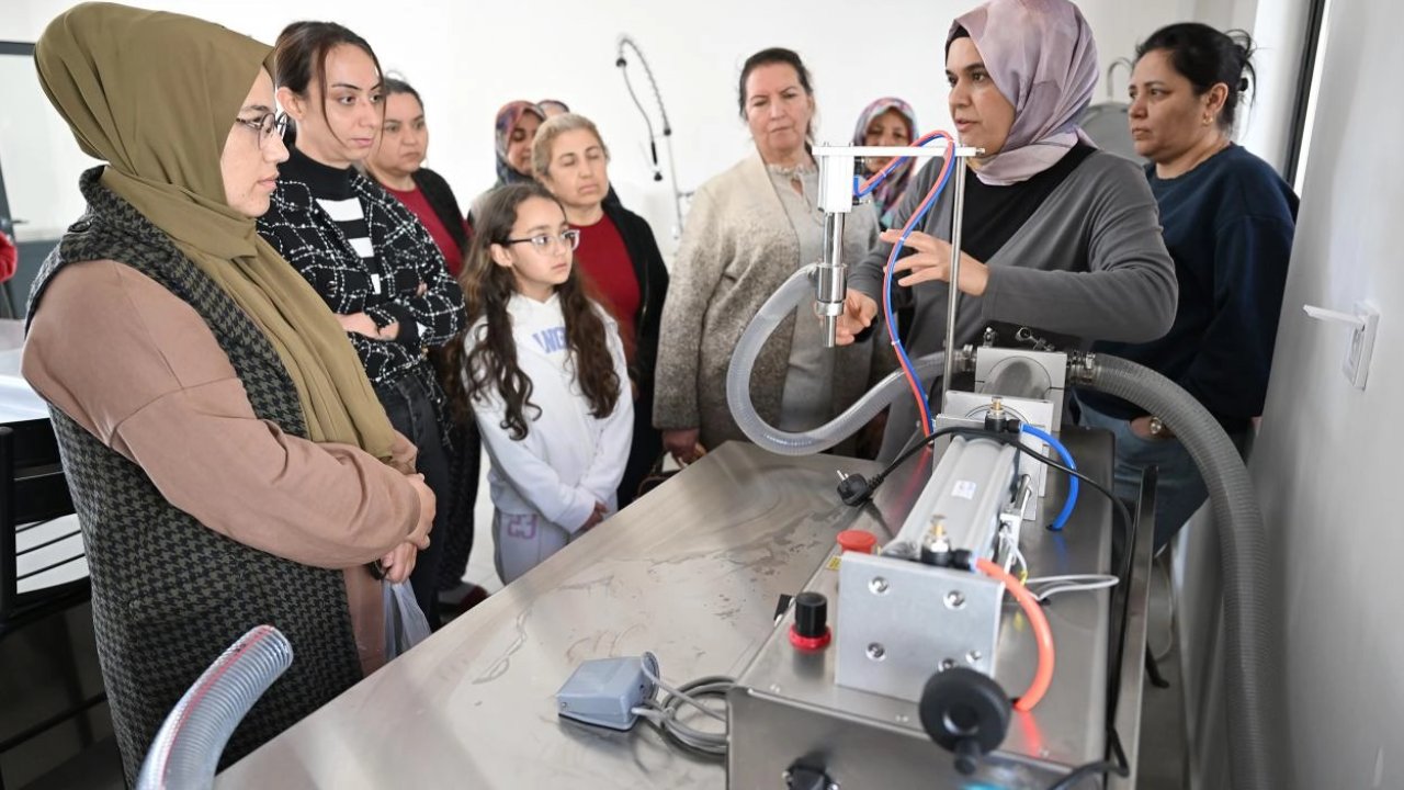 Mersin’de kadın üreticilere destek