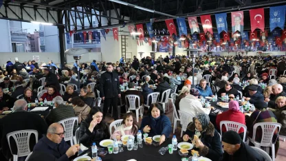 Mudanya’da bir olan gönüllerle sofralar bereketle doldu