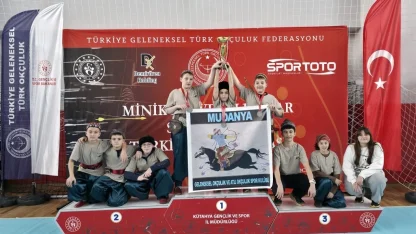 Mudanyalı minik okçulardan Türkiye derecesi