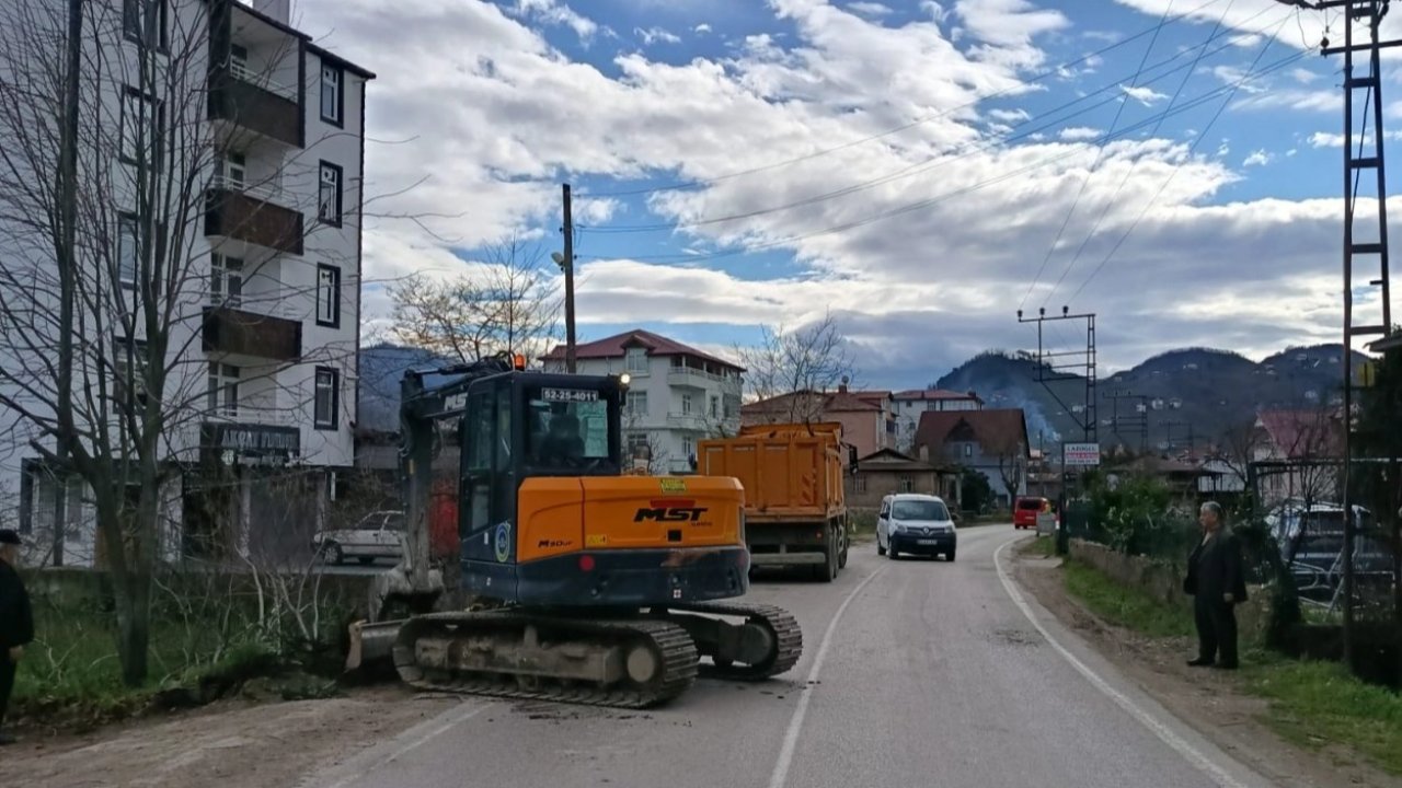Ordu'da yol çalışmaları hızlandı