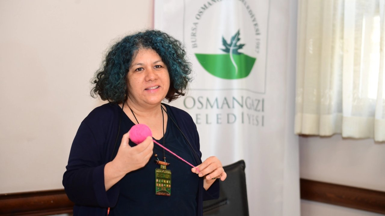 Osmangazi’de kadın hakları masalların bilgeliğiyle anlatıldı