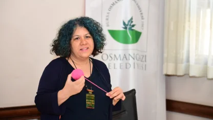 Osmangazi’de kadın hakları masalların bilgeliğiyle anlatıldı