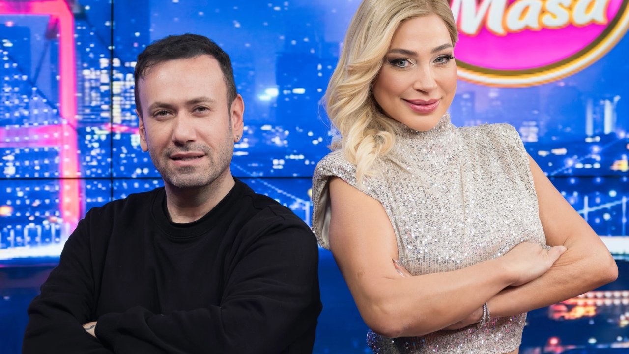 Özgür Aras Pembe Masa’da konuştu: Küstah insanlarla çalışmam! Kıvanç Tatlıtuğ değişmedi