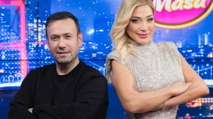 Özgür Aras Pembe Masa’da konuştu: Küstah insanlarla çalışmam! Kıvanç Tatlıtuğ değişmedi