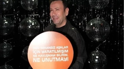 Özgür Aras yeni yaşını ünlülerle kutladı