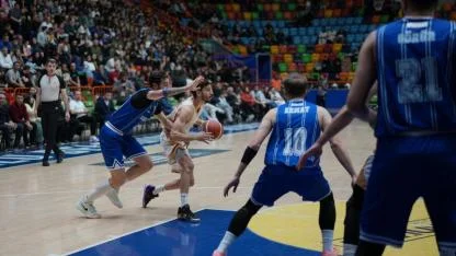 Pota da 17. galibiyet 77-71