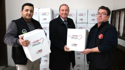 Ramazan öncesi Osmangazi’de erzak yardımları başladı