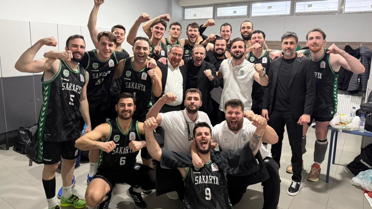 Sakarya Büyükşehir Basketbol Play-Off’ta!