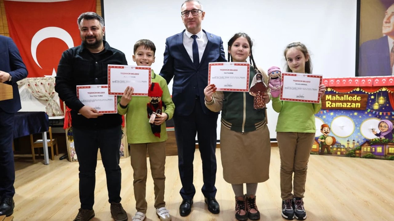 Sakarya'da “Gelenekten Geleceğe Kukla Atışmaları”
