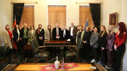 Sanat Melikgazi iki etkinlikle kapılarını açtı