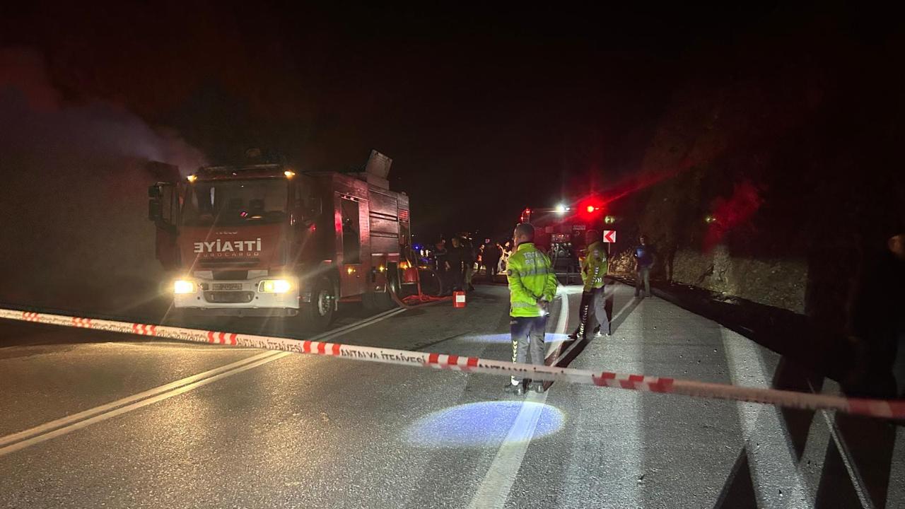 Şehirler arası yolda korkutan yangın