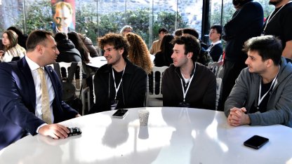 Üniversite öğrencileri için şeffaf ve güvenli burs dayanışması başlıyor