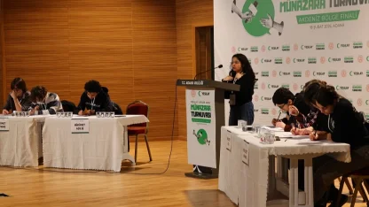 Yeşilay'ın lise münazaralarında 'Akdeniz Bölge Finali' tamamlandı