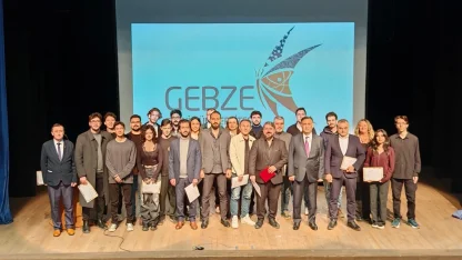 131 kişilik GTÜ ailesi Çanakkale ruhunu sanatla yaşattı