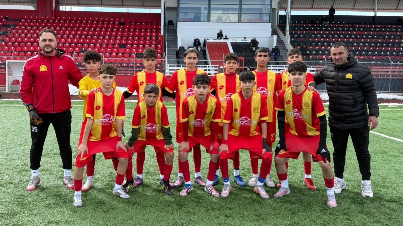 Ağrı’da U.14 Ligi Şampiyonu Doğubeyazıt Gençlerbirliği