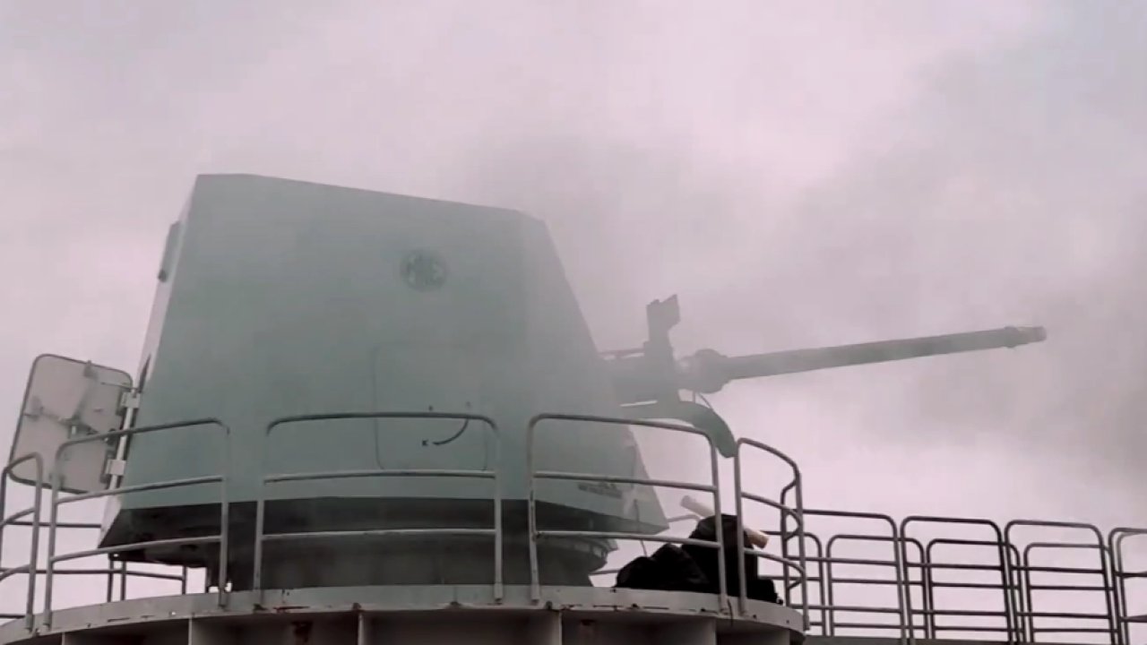 Altıncı milli deniz topu da Deniz Kuvvetleri’ne teslim edildi