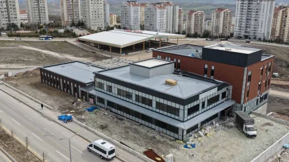 Ankara Etimesgut’ta Sosyal Yaşam Merkezi yükseliyor