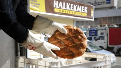 Ankara'da 'Mobil Fırın' hizmeti sürüyor