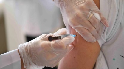 Ankara'da örnek HPV aşı uygulaması devam ediyor