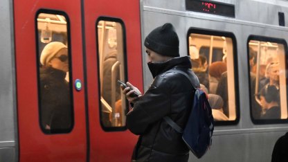 Ankaralılar metroda kesintisiz iletişimle yol alıyor