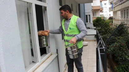 Antalya’da aşevi desteği büyüyor... 2025’te 259 bin porsiyon yemek dağıtıldı