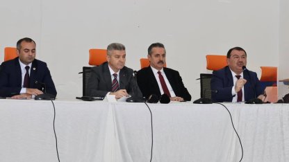 Artvin Valisi Ergün, Şavşatlı muhtarların sorunlarını dinledi