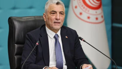 Bakan Bolat: Hizmet ihracatı rekor seviyede