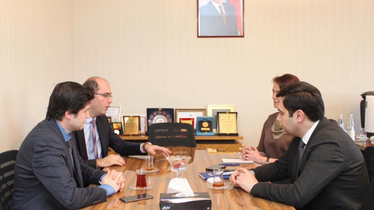 Bakü’de Türkiye–Azerbaycan akademik iş birliği masaya yatırıldı