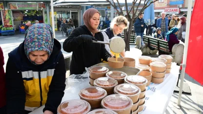 Balıkesir’de iftar sofrası gönülleri ısıttı